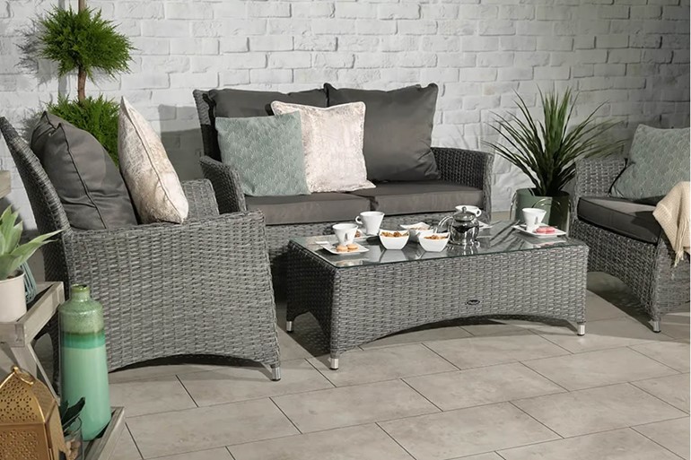 Paris 4 Seater Lounging Coffee Set