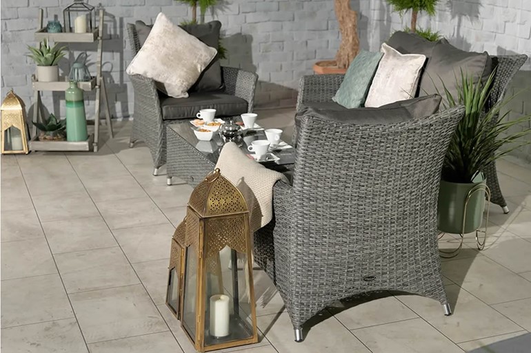 Paris 4 Seater Lounging Coffee Set