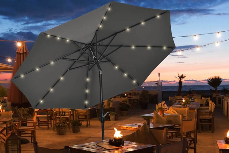 Loko LED Outdoor Parasol