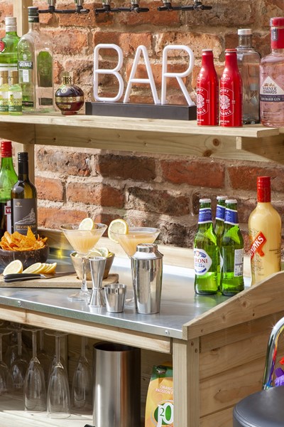 Stanway Garden Mini Bar